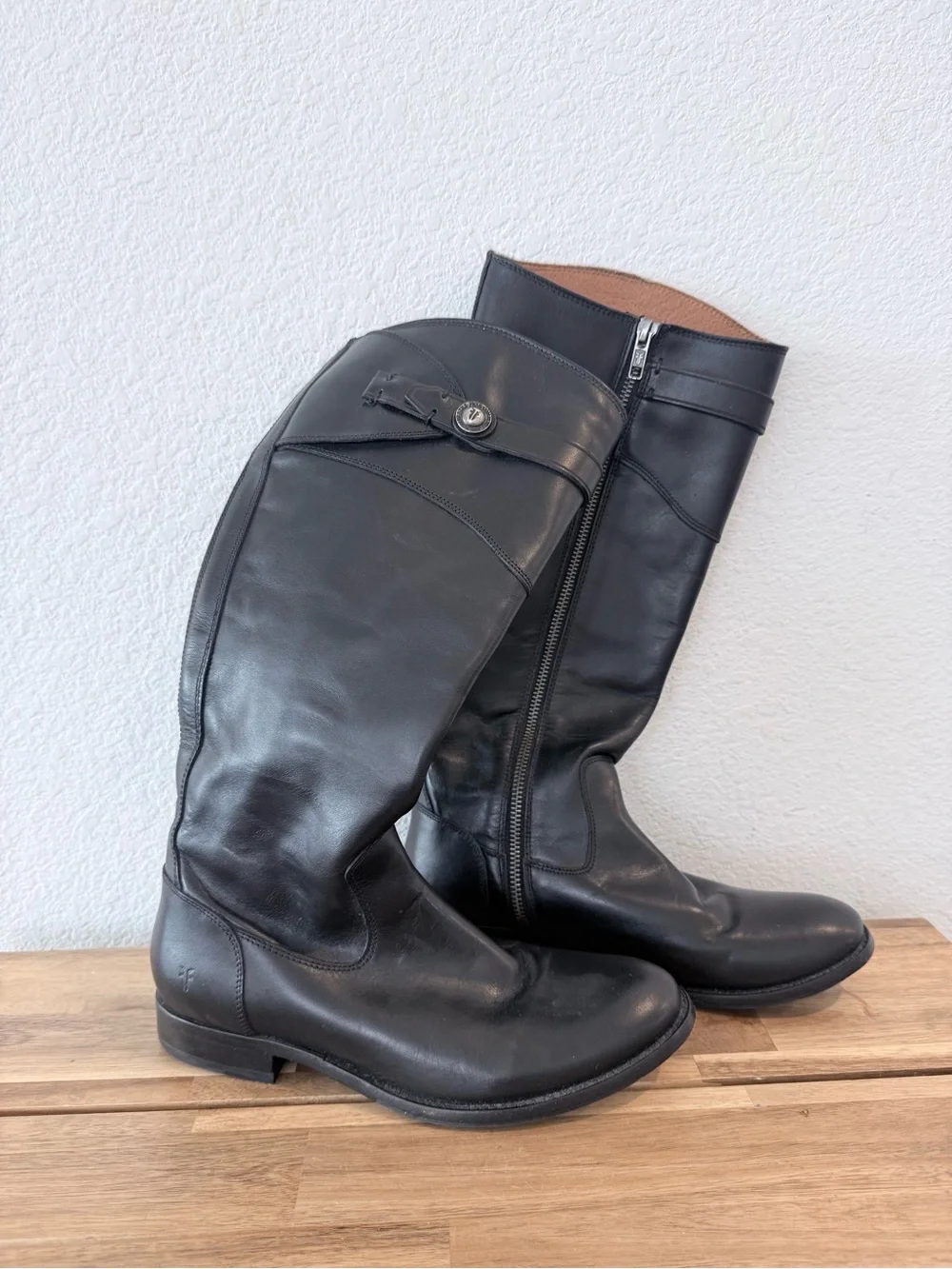FRYE- Molly Knee High Button TallRiding Boots- Size 7.5B